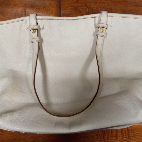 Dooney & Bourke - Picture 2 of 6